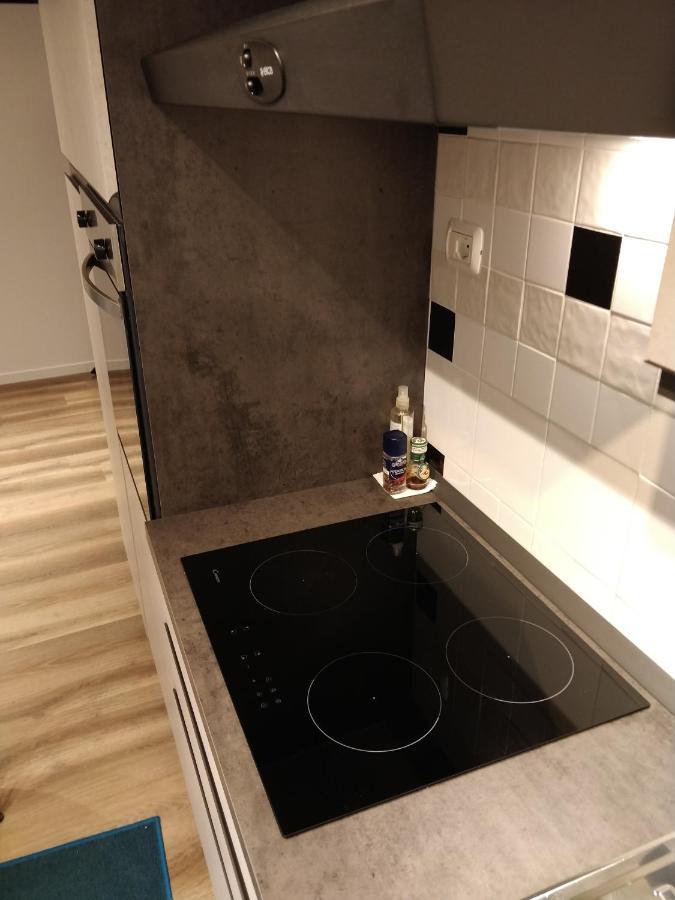 Isi Guesthouse 29 Iesi Eksteriør bilde