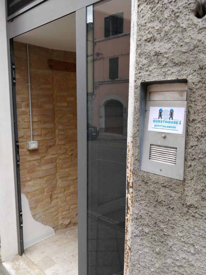 Isi Guesthouse 29 Iesi Eksteriør bilde