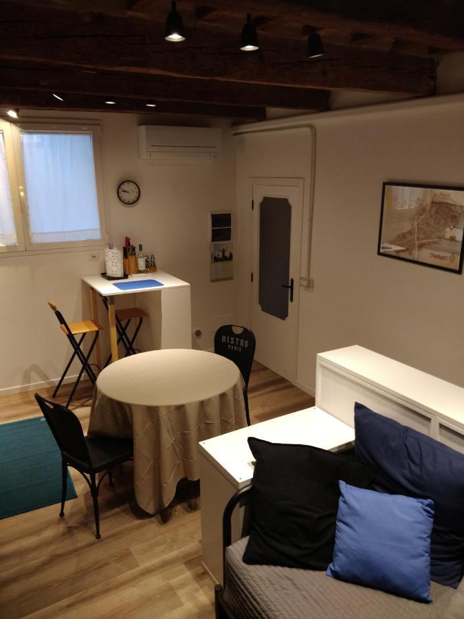 Isi Guesthouse 29 Iesi Eksteriør bilde