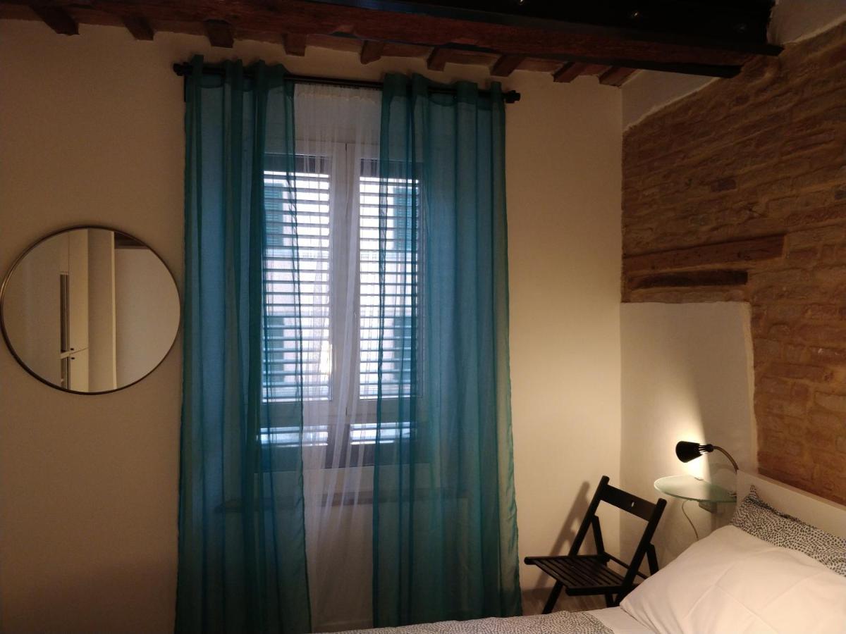 Isi Guesthouse 29 Iesi Eksteriør bilde